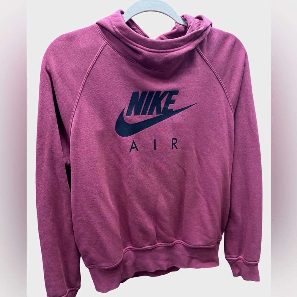 Nike Pink Crew Neck Sweater with Ribbed Cuffs